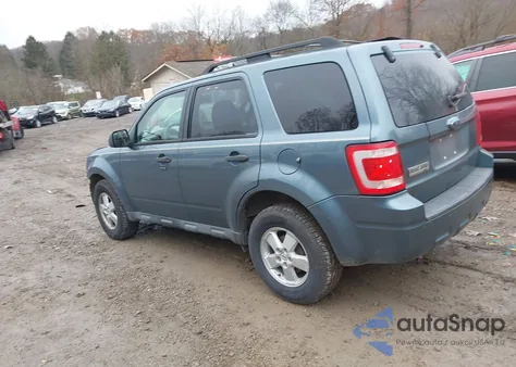 2010 Ford Escape Xlt from USA, damaged, VIN 1FMCU9DG5AKA87019